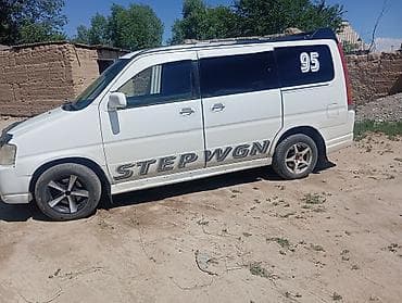 кун свет: Honda Stepwgn: 2000 г., 2 л, Автомат, Минивэн — 3