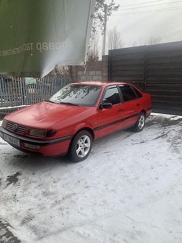 автобусы ссср: Volkswagen Passat: 1994 г., Механика, Бензин, Седан — 5