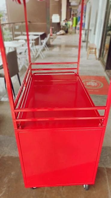 мобильный стенд: Передвижная торговая стойка/тележка с навесом - Яркий дизайн: корпус — 5