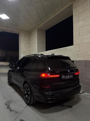 honda vezel: BMW X7: 2020 г., 4.4 л, Автомат, Бензин, Внедорожник — 4