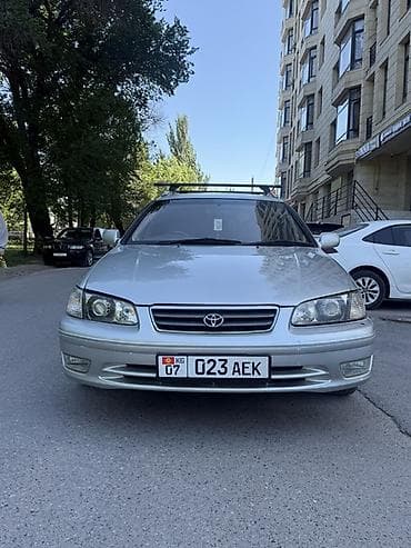 Toyota Camry: 2001 г., 2.2 л, Автомат, Бензин, Универсал