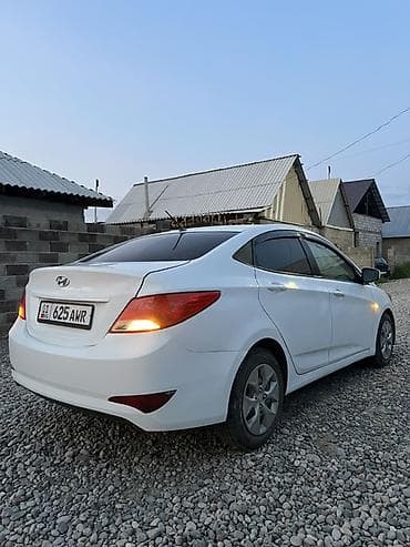 r17 215 55: Hyundai Accent: 2016 г., 1.6 л, Автомат, Бензин, Седан — 3