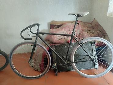 bid e2: Городской/трековый велосипед с классической стальной рамой — 3