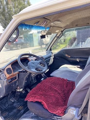 Hyundai Porter (бортовой малотоннажный грузовик) - Кабина: 2‑местная — 9
