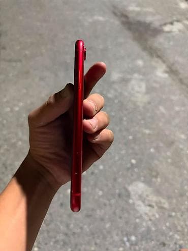 Техника и электроника: IPhone XR В ( АЙКЛАУДЕ)!! - Яркий корпус (PRODUCT)RED: стеклянная — 2