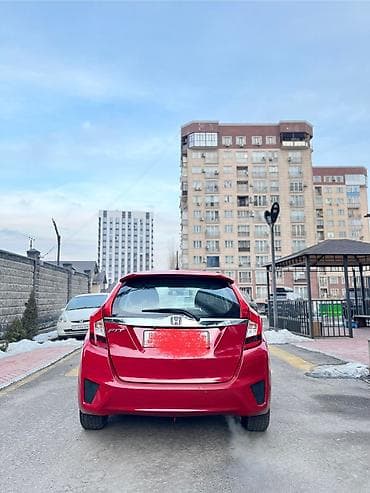 каробка на фит: Honda Fit: 2014 г., 1.5 л, Вариатор, Бензин, Хэтчбэк — 4