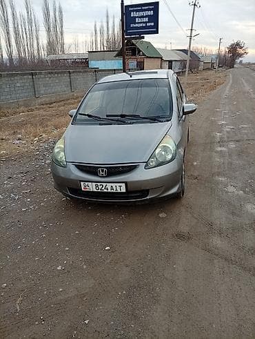 civic 2007: Honda Jazz: 2005 г., 1.4 л, Хэтчбэк — 2