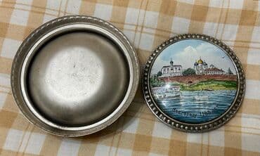 ушастый нянь порошок: Пудреница ( шкатулка) 1958 год выпуска Лен Эмаль — 2