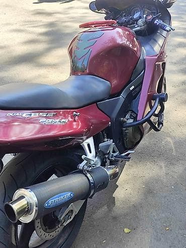 нужна: Спортбайк Honda, 1100 куб. см, Бензин, Взрослый, Б/у — 3