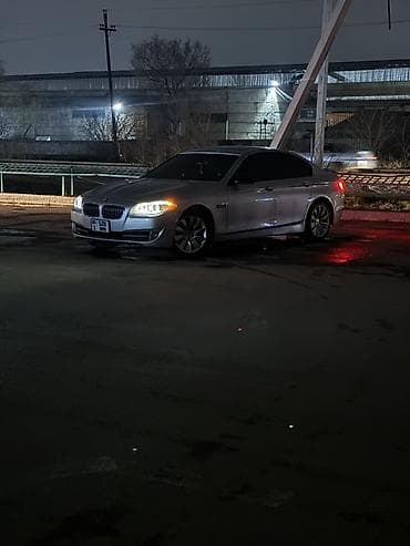 зеркала во весь рост: BMW 5 series: 2012 г., 2 л, Бензин, Седан — 6