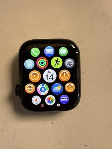 Смарт-часы Apple Watch 8 series 45 mm Особенности и функции: -