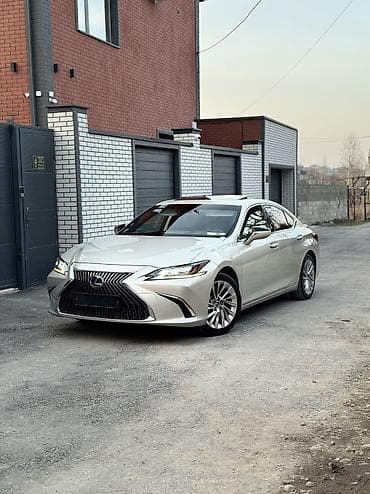 лехсу: Lexus ES: 2019 г., 2.5 л, Вариатор, Гибрид, Седан — 2