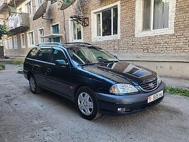 авто в такси: Toyota Avensis: 2001 г., 2 л, Механика, Бензин, Седан — 1