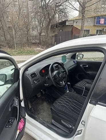 subaru продаю: Volkswagen Polo: 2013 г., 1.6 л, Автомат, Бензин, Седан — 3