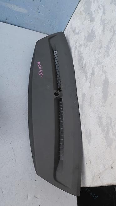 Декоративные накладки На панель, Пластик, Toyota, 2010 г., Б/у, Самовывоз