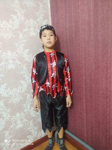 карнавальные платье: Костюмы новогодние пират и зайчика есть — 1