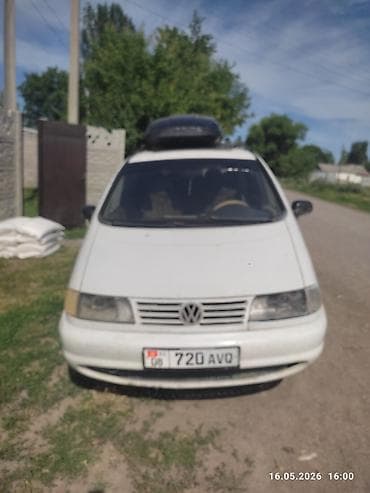 бутка бишкек: Volkswagen Sharan: 1998 г., 2 л, Кол менен иштөөчү, Газ, Вэн/Минивэн — 1
