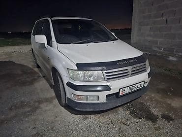 чанган уни к: Mitsubishi Chariot: 1998 г., 2.4 л, Автомат, Бензин, Универсал — 5