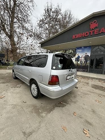 camry 2006: Honda Odyssey: 1996 г., 2.3 л, Автомат, Бензин, Минивэн — 4