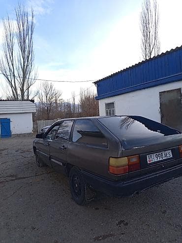 legion 7: Audi 100: 1983 г., 1.8 л, Механика, Бензин, Универсал — 2