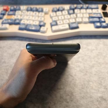 alcatel 5010d: Google Pixel 8, 128 ГБ — 7