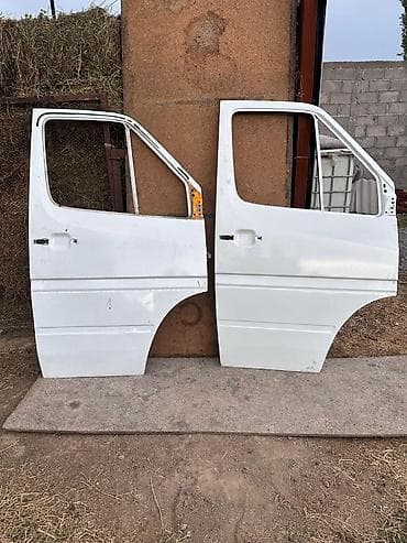 sprinter 2 2: Запчасти для микроавтобуса/фургона (белые кузовные элементы) В — 1