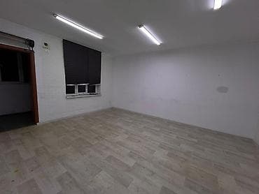 сдаю гараж аламедин 1: Сдается светлое помещение свободного назначения. Депозит: 15000 сом — 2