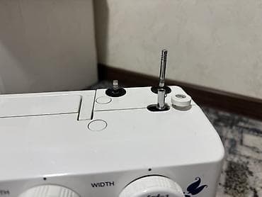 бытовая швейная машинка janome: Бытовая швейная машинка JANOME. Описание: - Универсальная — 4