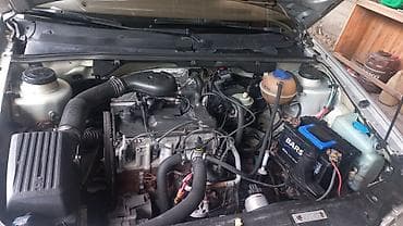 Продажа авто: Volkswagen Vento: 1992 г., 1.8 л, Механика, Бензин, Седан — 9