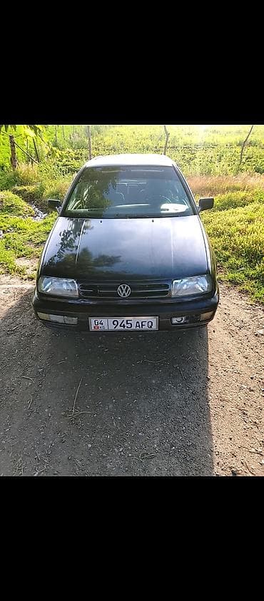 салон на гольф 2: Volkswagen Vento: 1993 г., Седан — 4