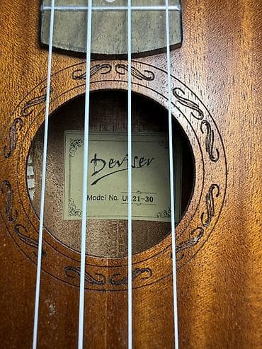 instrument: Укулеле Deviser, сопрано - Тип: укулеле сопрано (4 струны) - Бренд — 9