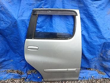 ford custom: Toyota funcargo задний правый дверь — 1