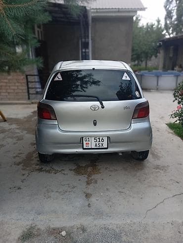 Toyota Vitz: 2001 г., 1 л, Автомат, Бензин, Хетчбек — 4