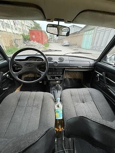 r18 235 50: ВАЗ (ЛАДА) 2106: 1991 г., 1.6 л, Ручные, Бензин, Седан — 2