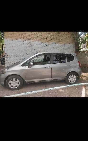bvd e2: Honda Fit: 2003 г., 1.3 л, Вариатор, Бензин, Хэтчбэк — 3