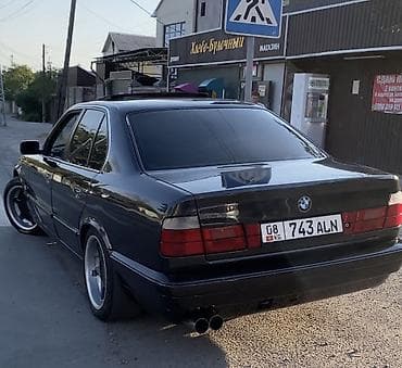 x 7: BMW 5 series: 1994 г., Седан — 1