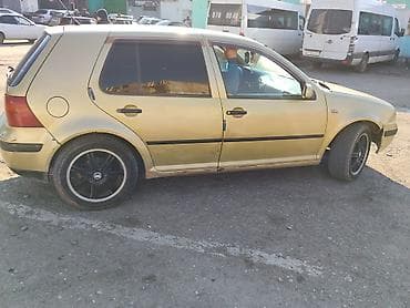 аванте голд: Volkswagen Golf: 1998 г., 1.6 л, Механика, Хэтчбэк — 2