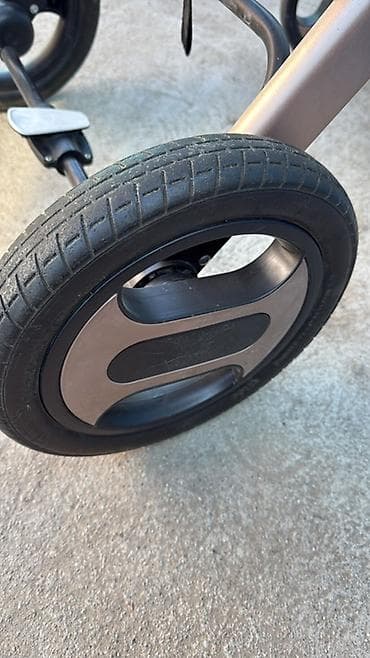 Коляски: Универсальная детская коляска 2-в-1 с автолюлькой - Комплектация — 1