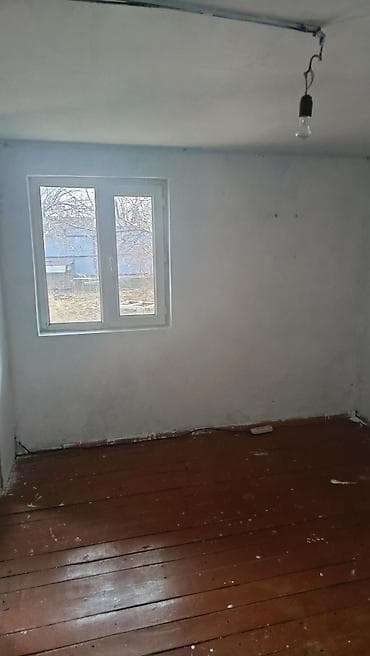 сдаются кабинеты: 1 - Комната - Площадь визуально небольшая, формат — отдельное — 1