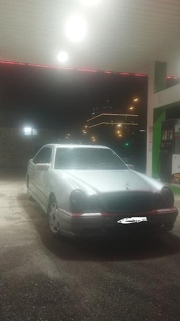 е 190: Mercedes-Benz E-Class: 1996 г., 2.8 л, Механика, Бензин, Седан — 2