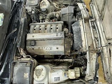 bmw рул: BMW 5 series: 1993 г., 2.5 л, Кол менен иштөөчү, Бензин, Седан — 3