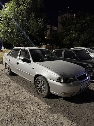 Daewoo Nexia: 2013 г., 1.6 л, Механика, Бензин, Седан