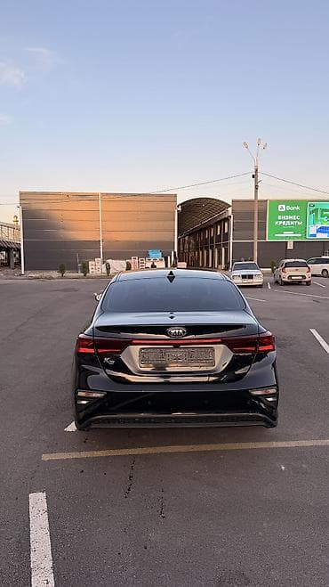 авто сатылат: Kia K3: 2020 г., 1.6 л, Вариатор, Бензин, Седан — 9