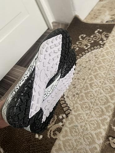 трековая обувь: Мужские кроссовки, 44, Nike, Новый, цвет - Черный, Платная доставка, Самовывоз — 2