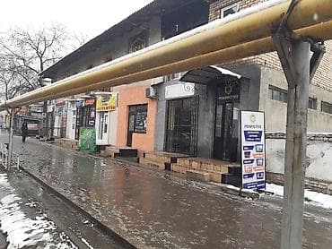 для фаст фуда: Часть магазина, В жилом доме, 55 м² Действующий, Без оборудования, С ремонтом, Вода, Канализация, Электричество, Отдельный вход, 1 линия — 5