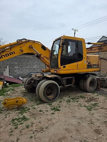 Экскаватор, Hyundai, 2004 г., Колесный