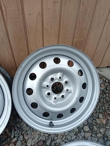 r17 26565: Железные Диски R 14 Комплект, отверстий - 4, Б/у — 4
