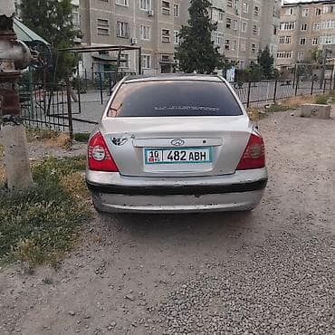 chevrolet gentra: Hyundai Elantra: 2005 г., 1.6 л, Механика, Бензин, Седан — 4