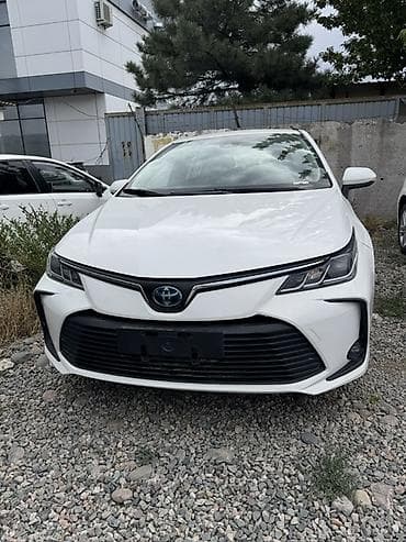 колеса на тойоту: Toyota Corolla: 2021 г., 1.8 л, Вариатор, Гибрид, Седан — 2