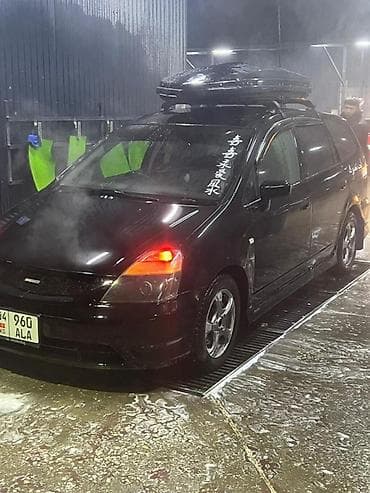 cls 63 banan: Honda Stream: 2003 г., 0.2 л, Типтроник, Бензин, Минивэн — 4